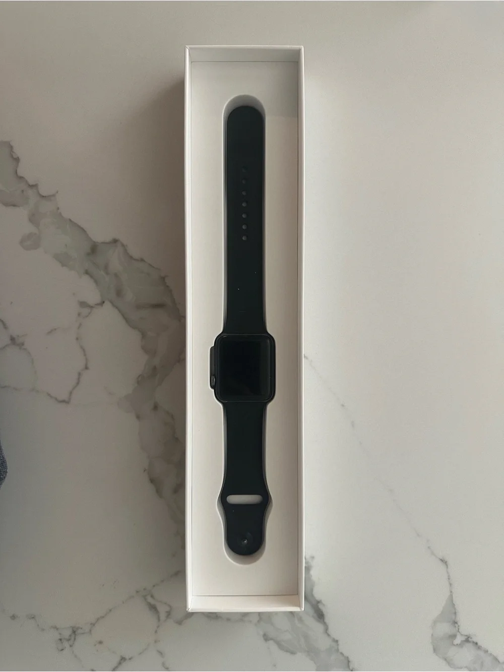 Apple Watch Series 3 Box